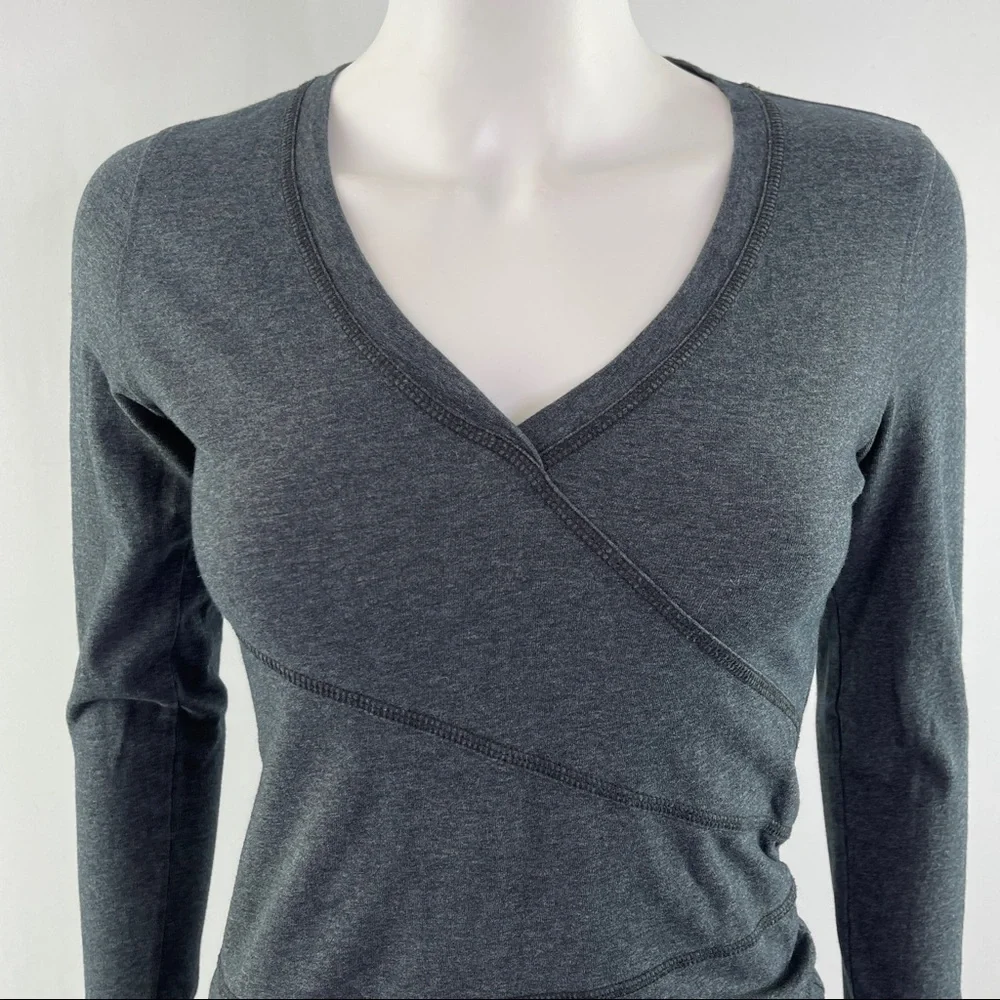 Athleta Size XXS Charcoal Gray Long Sleeve SUNBURST Dress Stretch - Picture 3 of 10